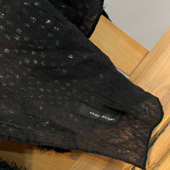 Large black glittery Marc Jacobs shawl/wrap. - Picture 2 of 4